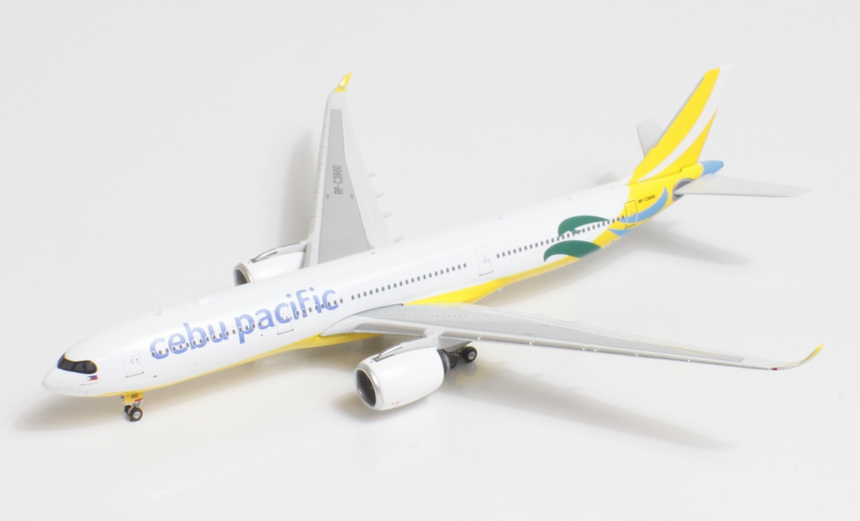 Phoenix Cebu Pacific Airbus A330-900neo RP-C3900 1/400