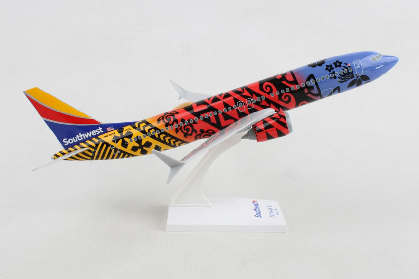 SkyMarks Southwest Airlines Boeing B737 Max 8 1/130 Aircraft Scale Model