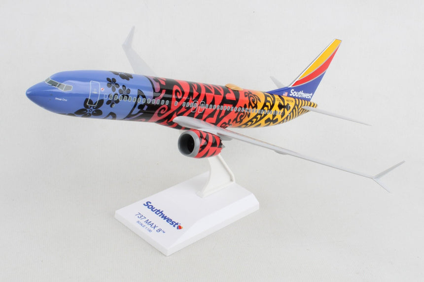 SkyMarks Southwest Airlines Boeing B737 Max 8 1/130 Aircraft Scale Model