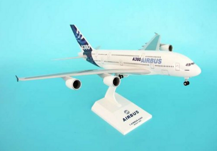 SkyMarks Airbus New Livery A380 1/200 Aircraft Scale Model
