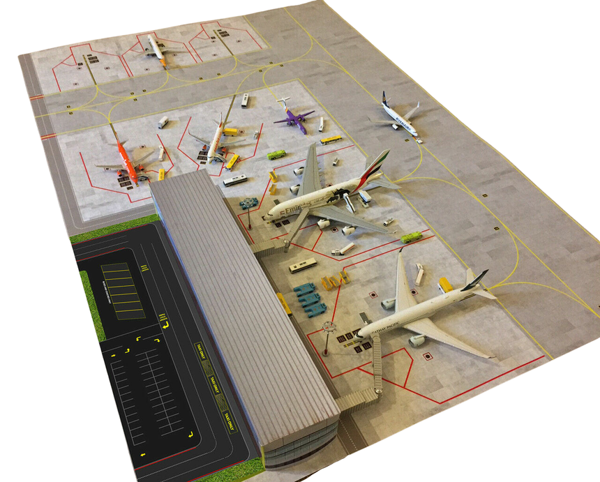AMS 1/400 & 1/500 Scale Paper Airport Mat With Terminal