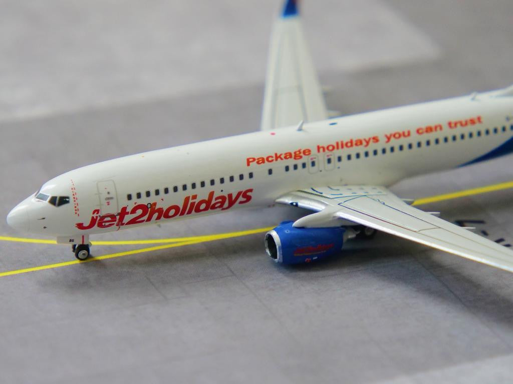 Jet2 Holidays Boeing 737-800 G-JZBS 1/400 Aircraft Scale Model