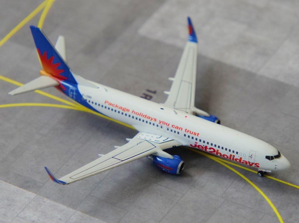 Jet2 Holidays Boeing 737-800 G-JZBS 1/400 Aircraft Scale Model