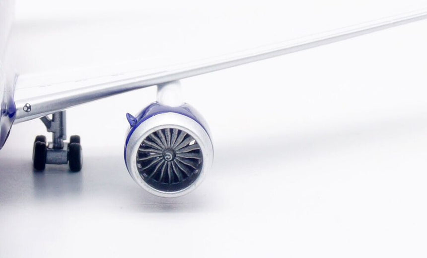 Aviation400 Riyadh Air Boeing 787-9 Dreamliner N8572C (rolling detachable magnetic undercarriage) 1/400 Aircraft Scale Model