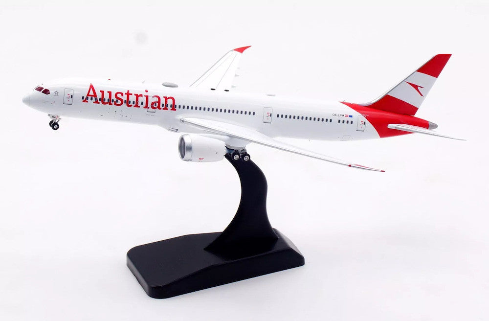 Aviation400 Austrian Airlines Boeing 787-9 Dreamliner OE-LPM (with detachable gear) 1/400 Scale
