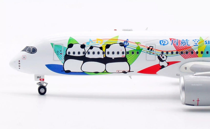 Aviation400 Sichuan Airlines Airbus A350-941 B-32G2 (with detachable gear) 1/400 Scale