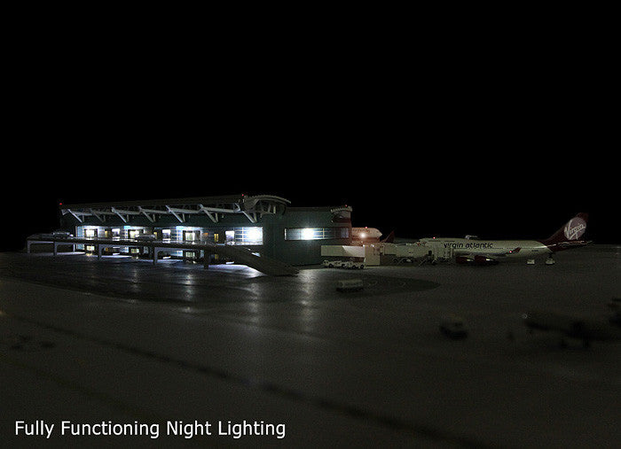 GeminiJets Airport Terminal Set 1/400 Aircraft Scale Model