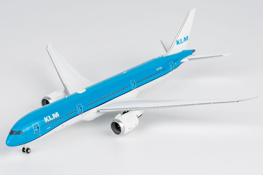 NG Models KLM Royal Dutch Airlines (tail without crown) Boeing 787-9 Dreamliner PH-BHI 1/400 Aircraft Scale Model