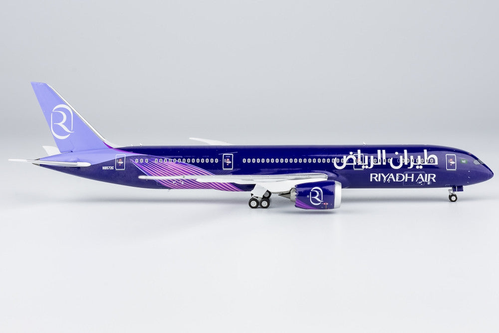 NG Models Riyadh Air Boeing 787-9 Dreamliner N8572C 1/400 55113