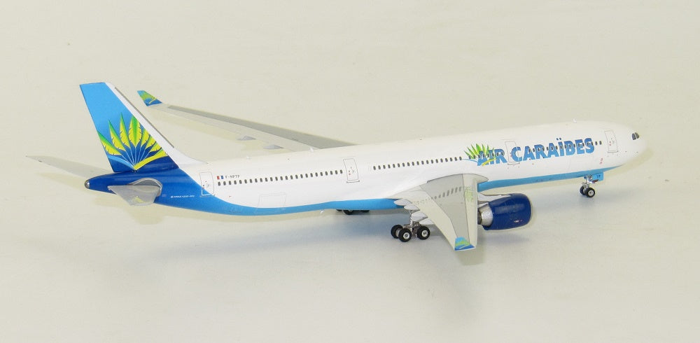 Phoenix Air Caraibes Airbus A330-300 F-HPTP 1/400 Aircraft Scale Model