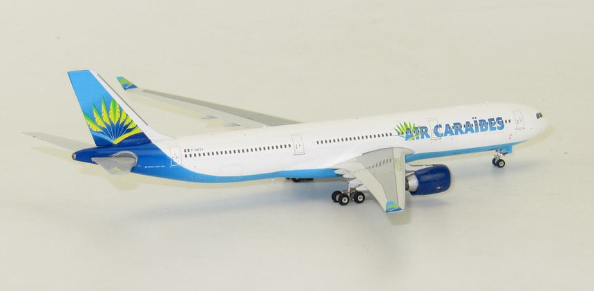 Phoenix Air Caraibes Airbus A330-300 F-HPTP 1/400 Aircraft Scale Model