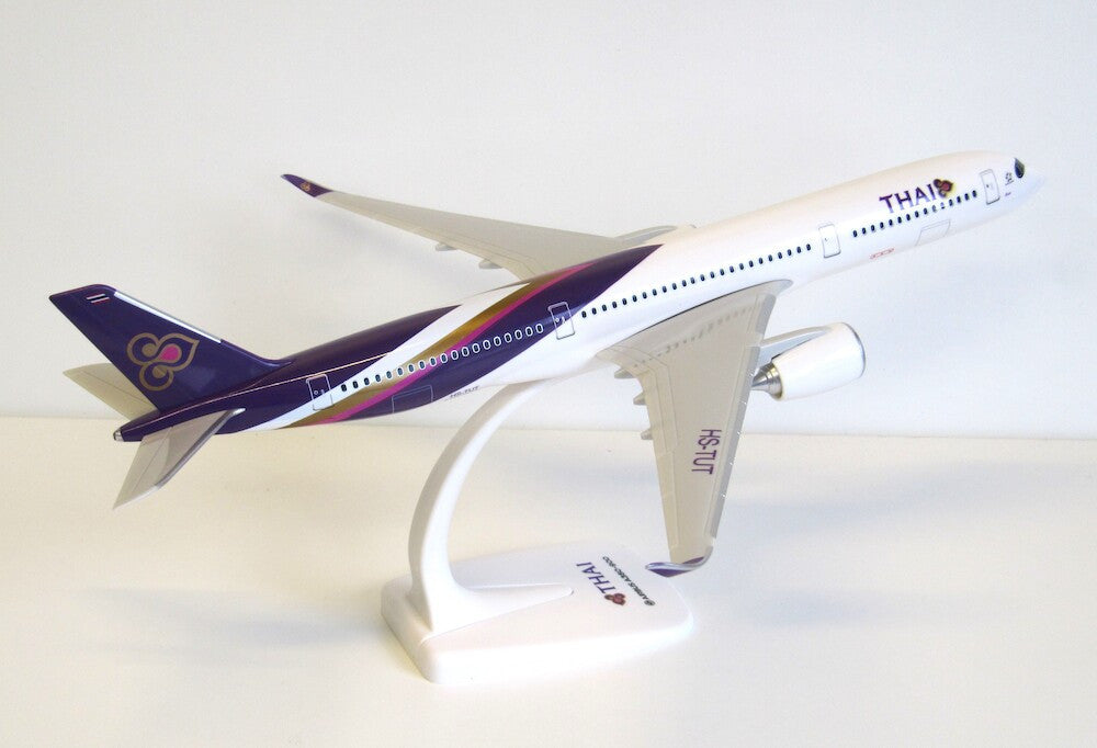 PPC Models Thai Airbus A350-900 1/200 Aircraft Scale Model