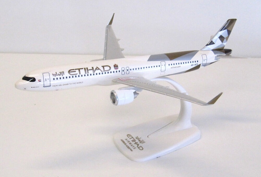 PPC Models Etihad Airbus A321 Neo 1/200 Aircraft Scale Model