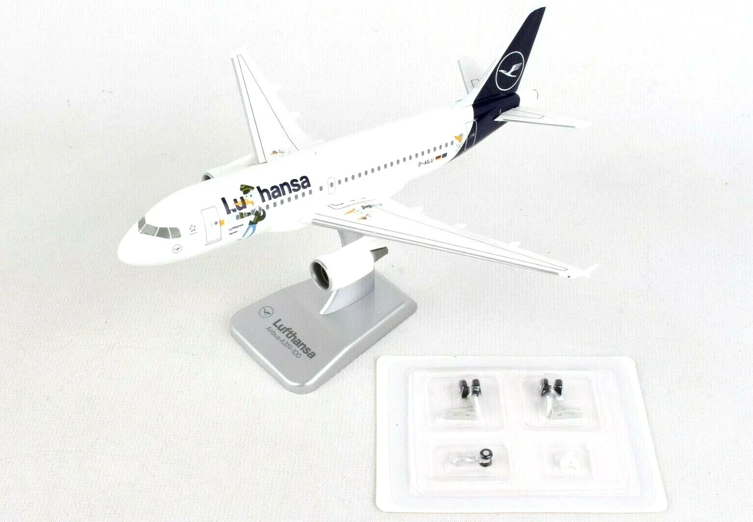 Hogan Lufthansa "Lu" Airbus A319 new livery D-AILU 1/200 Aircraft Scale Model