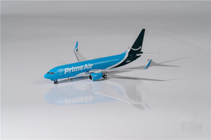 Phoenix PrimeAir Boeing 737-84P (BCF) N545RL 1/400 Aircraft Scale Model
