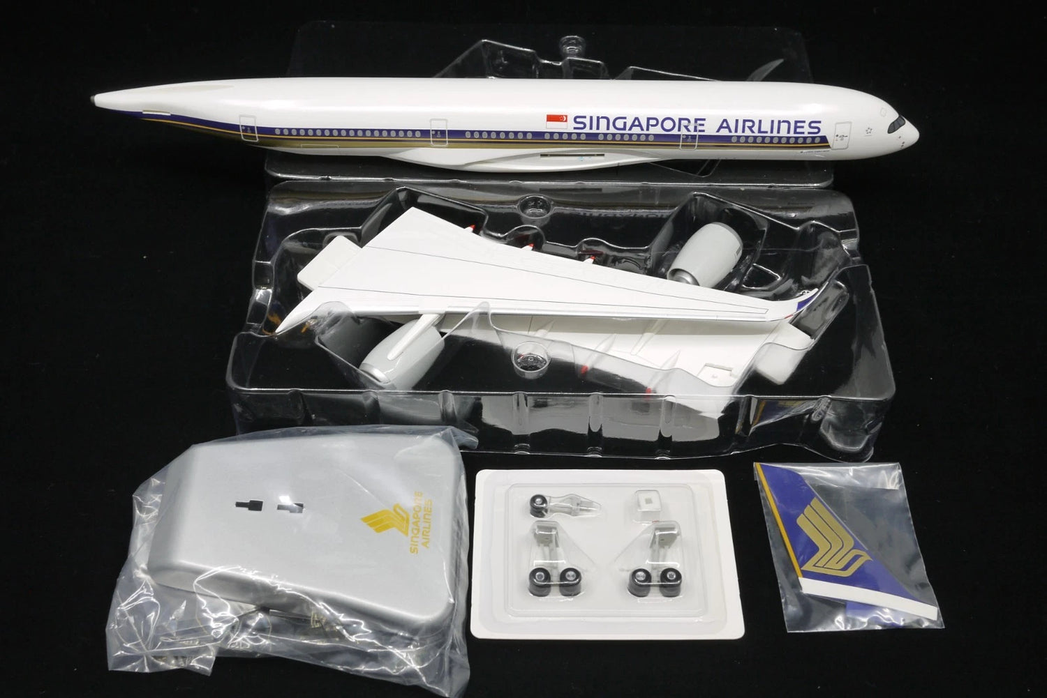 Singapore Airlines Airbus A350-900 1/200 Aircraft Scale Model