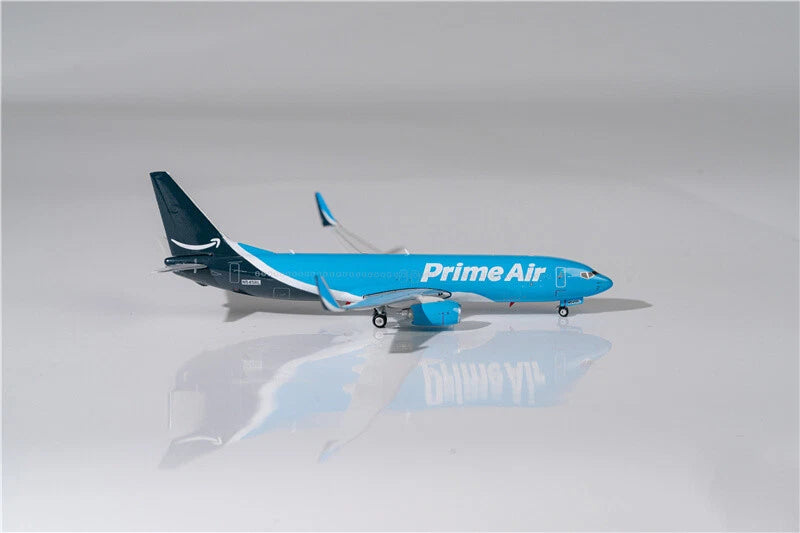 Phoenix PrimeAir Boeing 737-84P (BCF) N545RL 1/400 Aircraft Scale Model