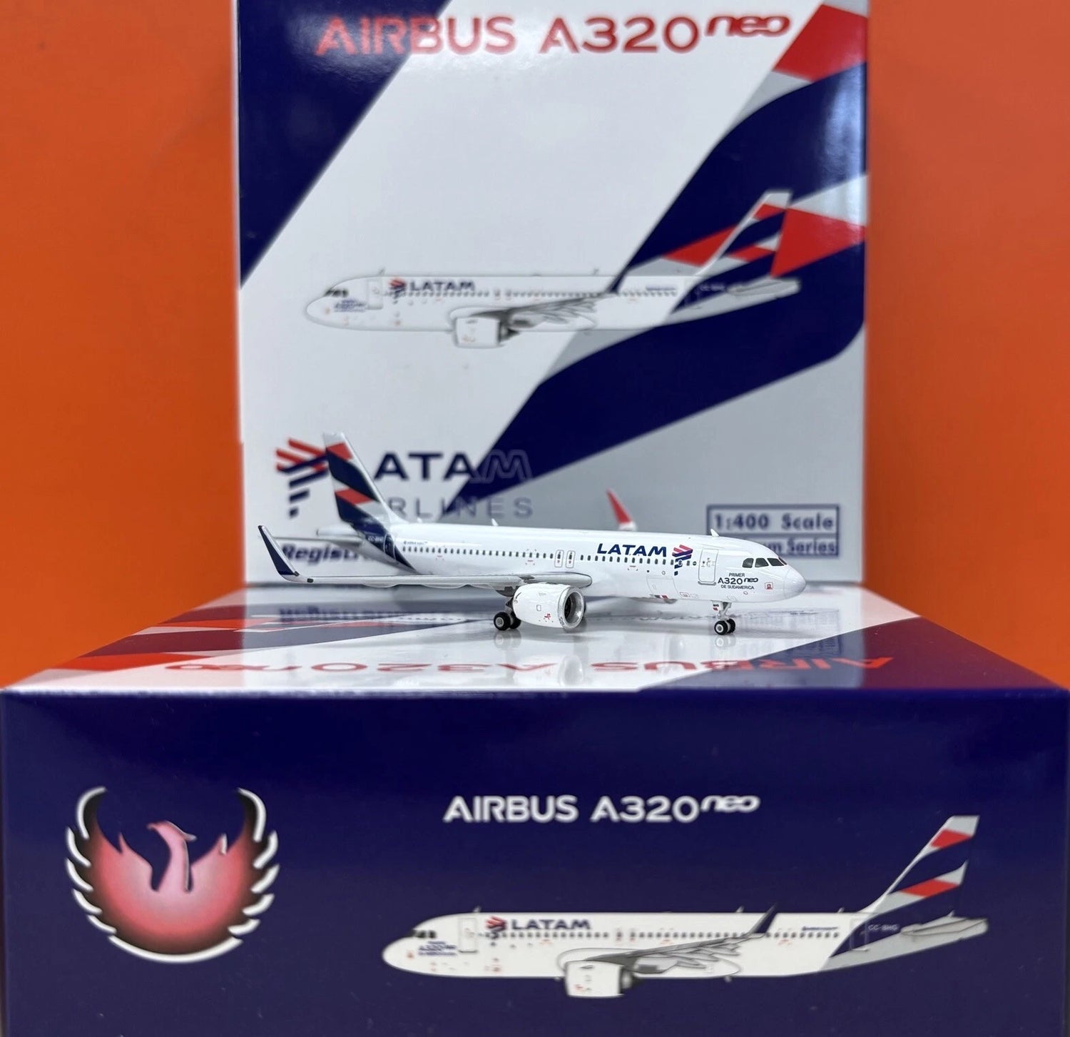 Phoenix Latam Airbus A320Neo CC-BHG 1/400 Aircraft Scale Model