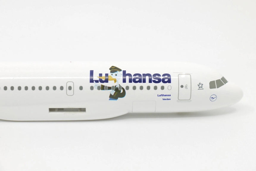 Hogan Lufthansa "Lu" Airbus A319 new livery D-AILU 1/200 Aircraft Scale Model