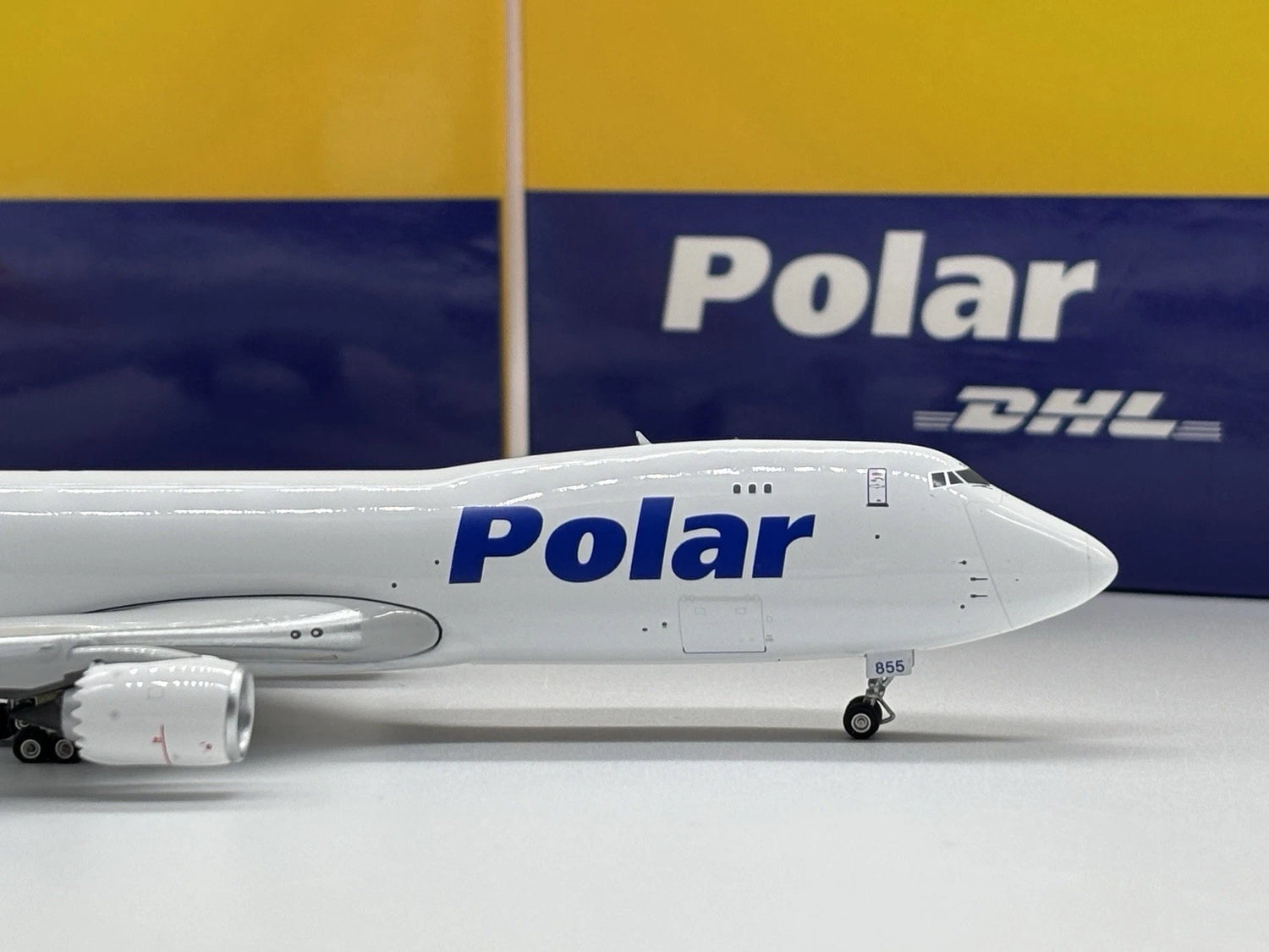 Phoenix DHL Polar Boeing 747-87UF N855GT 1/400 Aircraft Scale Model