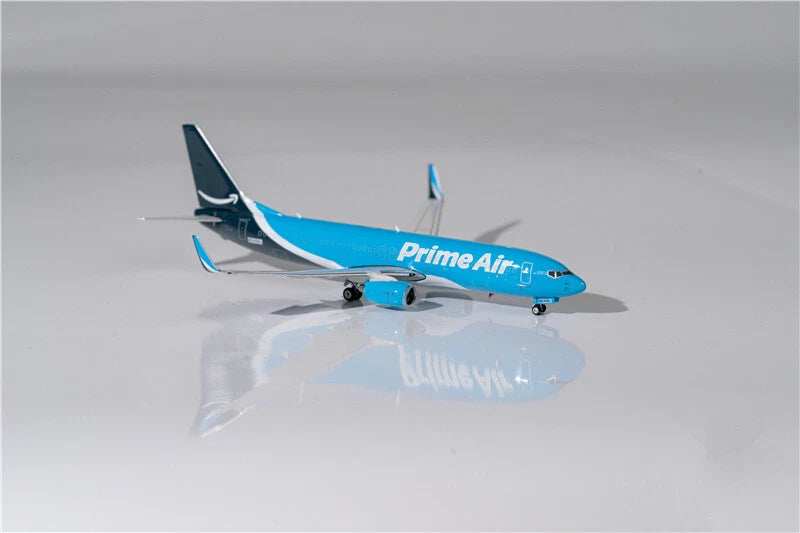Phoenix PrimeAir Boeing 737-84P (BCF) N545RL 1/400 Aircraft Scale Model