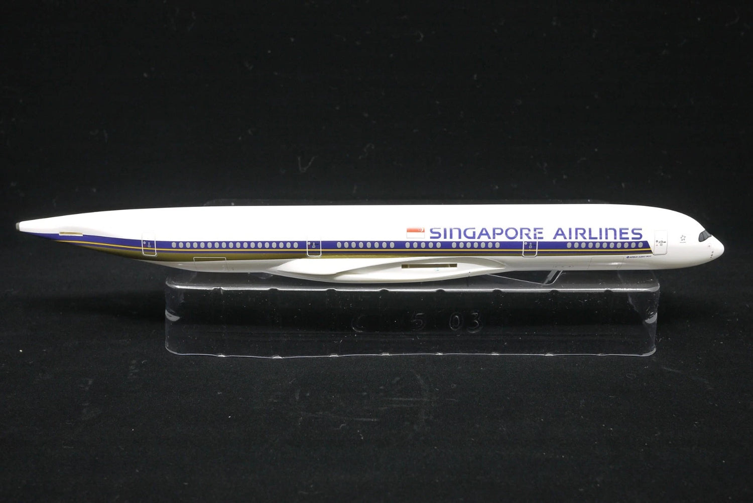 Singapore Airlines Airbus A350-900 1/200 Aircraft Scale Model