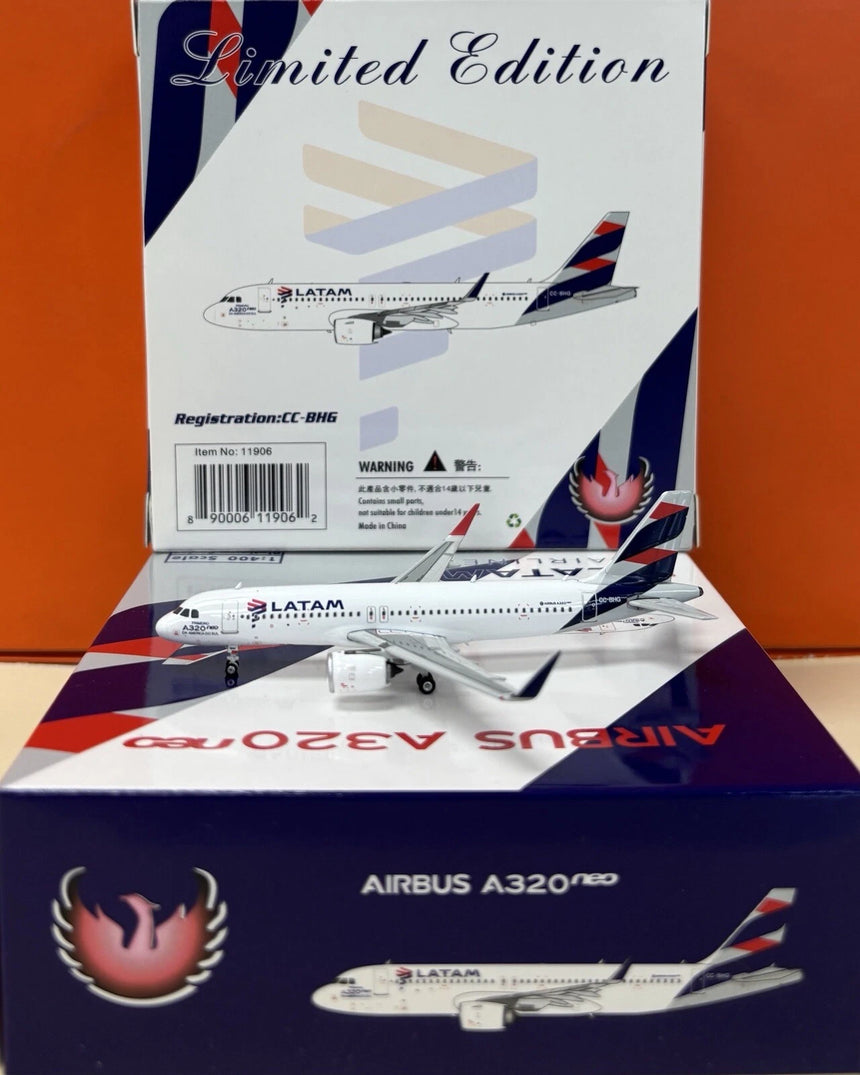 Phoenix Latam Airbus A320Neo CC-BHG 1/400 Aircraft Scale Model