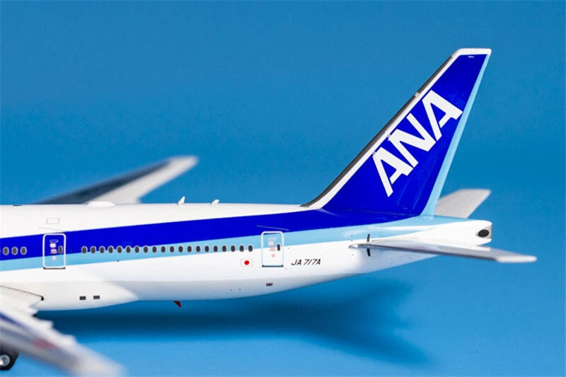 Phoenix ANA Boeing 777-200ER JA717A 1/400 Aircraft Scale Model