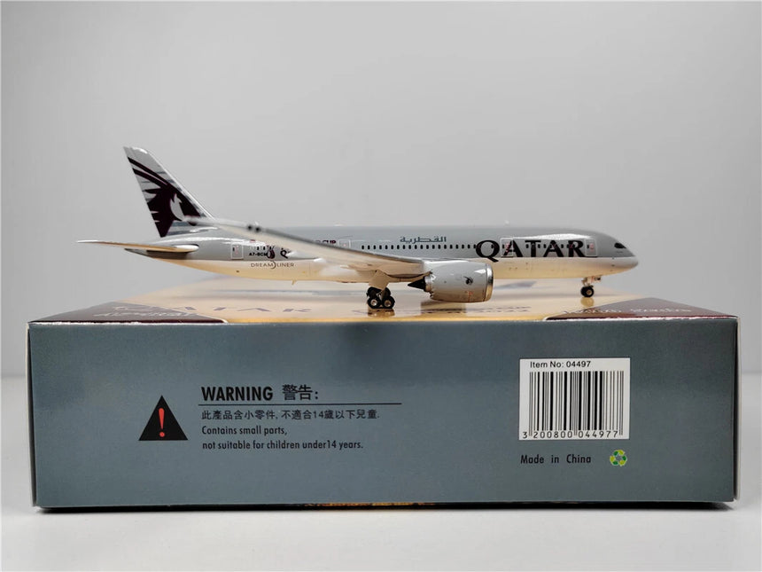 Phoenix Qatar Airways Boeing 787-8 A7-BCM 1/400 Aircraft Scale Model