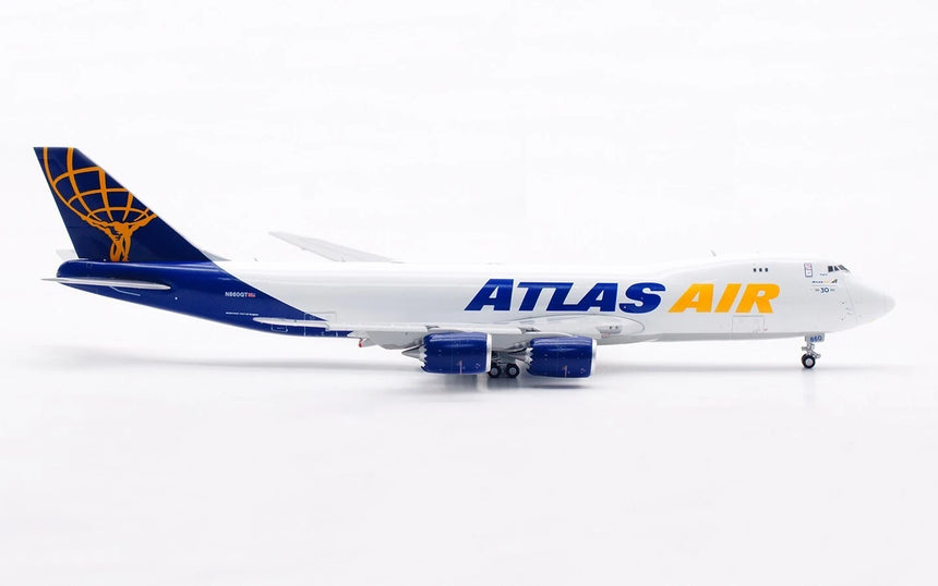 HX Models Atlas Air Boeing B747-8F N860GT Flaps-Down Version 1/400 Scale