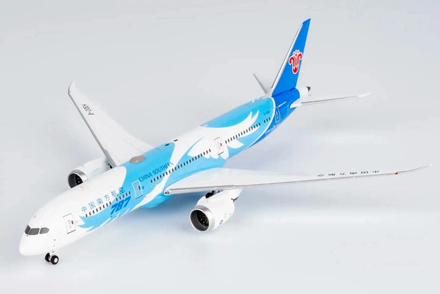 NG Models China Southern Airlines Boeing 787-9 Dreamliner B-20EH (the 1000th 787 ever delivered) 1/400 Aircraft Scale Model