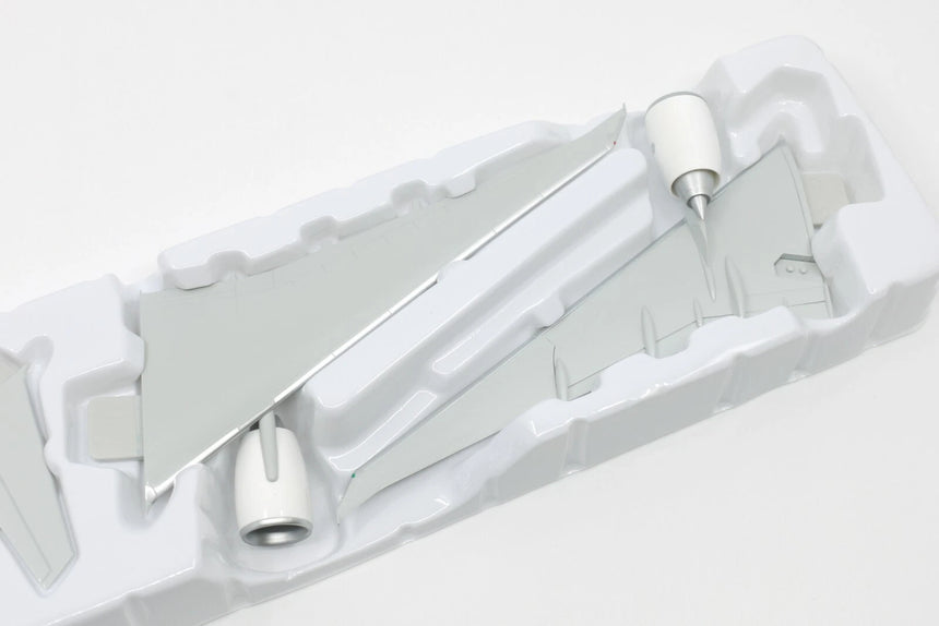 Hogan Boeing 777-300ER Boeing New Livery 2019 1/200 Aircraft Scale Model