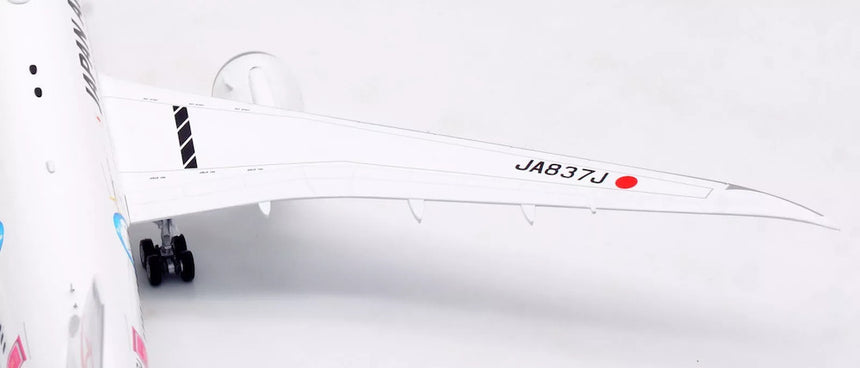 SQ Wings JAL "Doraemon Jet" Boeing B787-8 JA837J 1/200 Scale