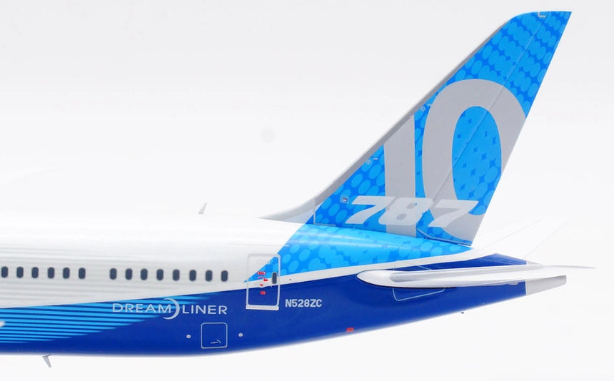 SQ Wings Boeing "House Color" Boeing B787-10 N528ZC 1/200 Scale