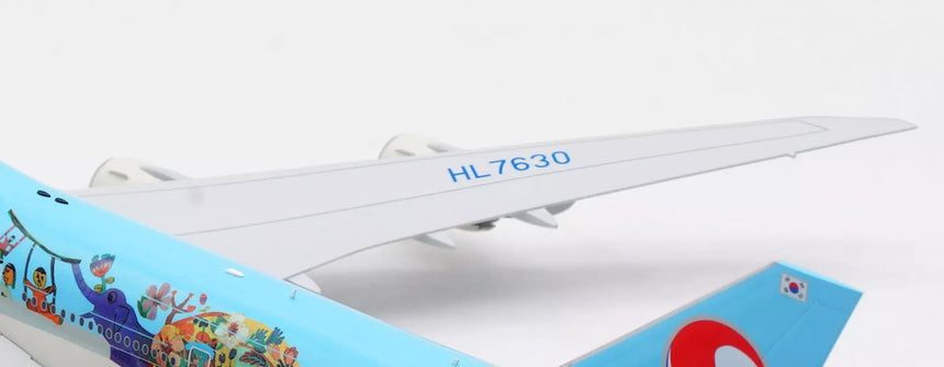 SQ Wings Korean Air "Childrens Painting" Boeing B747-8 HL7630 1/200 Scale