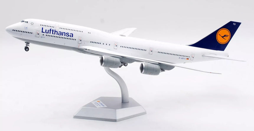 SQ Wings Lufthansa Boeing B747-8 D-ABYU 1/200 Aircraft Scale Model