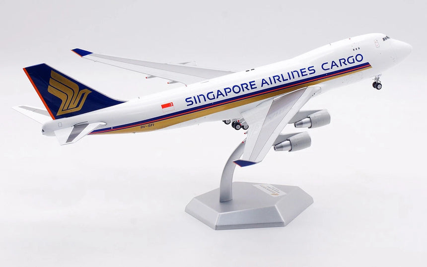 SQ Wings Singapore Airlines Cargo Boeing B747-400F 9V-SFI 1/200 Scale