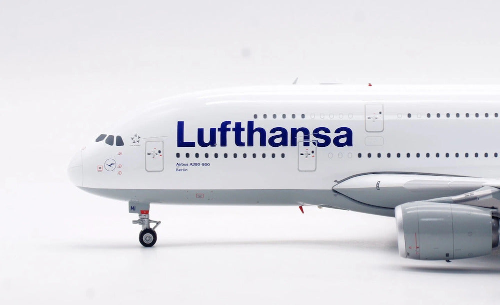 SQ Wings Lufthansa Airbus A380 D-AIMI 1/200 Scale