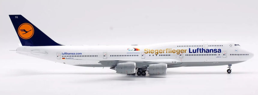 SQ Wings Lufthansa Boeing B747-8 "Siegerflieger" D-ABYK 1/200 Aircraft Scale Model