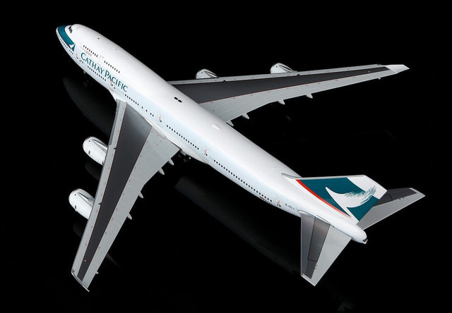 SQ Wings Cathay Pacific Boeing B747-400 B-HUJ 1/200 Aircraft Scale Model