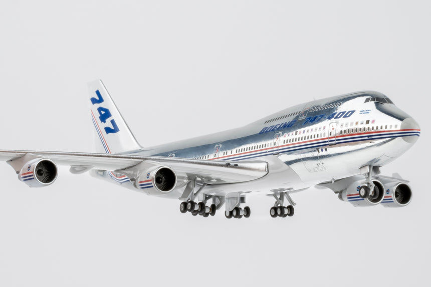 NG Models The Boeing Company Boeing House Colors Boeing 747-400 N401PW (Ultimate) 1/400 Aircraft Scale Model