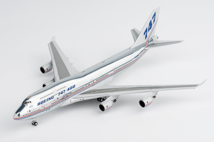 NG Models The Boeing Company Boeing House Colors Boeing 747-400 N401PW (Ultimate) 1/400 Aircraft Scale Model