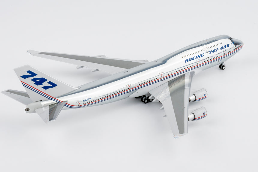 NG Models The Boeing Company Boeing House Colors Boeing 747-400 N401PW (Ultimate) 1/400 Aircraft Scale Model