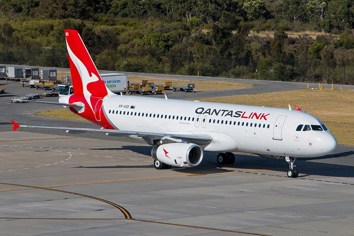 Phoenix QantasLink Airbus A320 1/400 PH04193