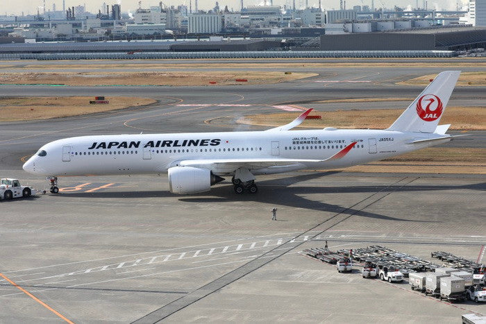 Phoenix JAL Airbus A350-900 JA05XJ 1/400 - Aircraft Model Store