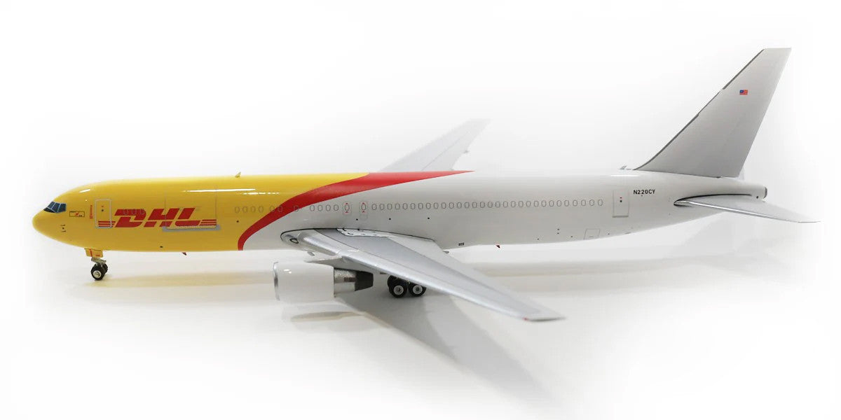 Phoenix DHL Boeing 767-300ER N220CY 1/400 Aircraft Scale Model