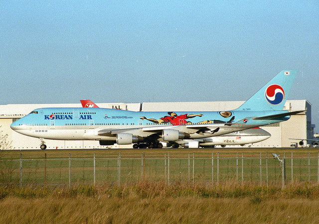 Phoenix Korean Air Boeing 747-4B5 World Cup 2002 HL7491 1/400 Aircraft Scale Model