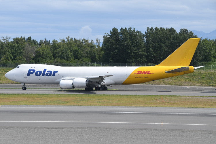 Phoenix DHL Polar Boeing 747-8F N855GT 1/400 Scale