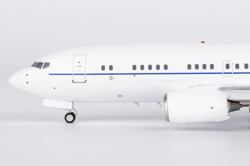 NG Models USA - Air Force (White Fuselage) C-40B (Boeing 737-700 BBJ) 02-0042 1/200 Scale