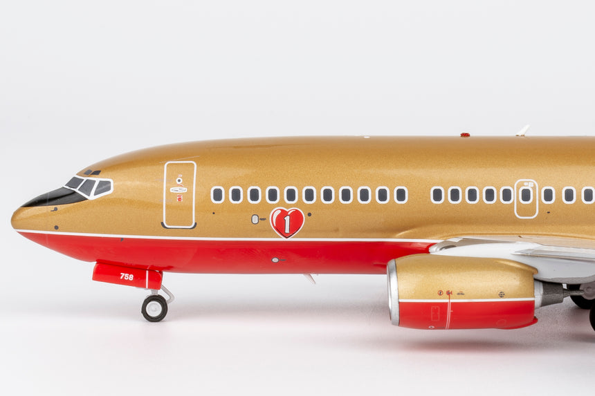 NG Models Southwest Airlines Mustard rocket livery without winglets Boeing 737-700 N758SW 1/200 Aircraft Scale Model